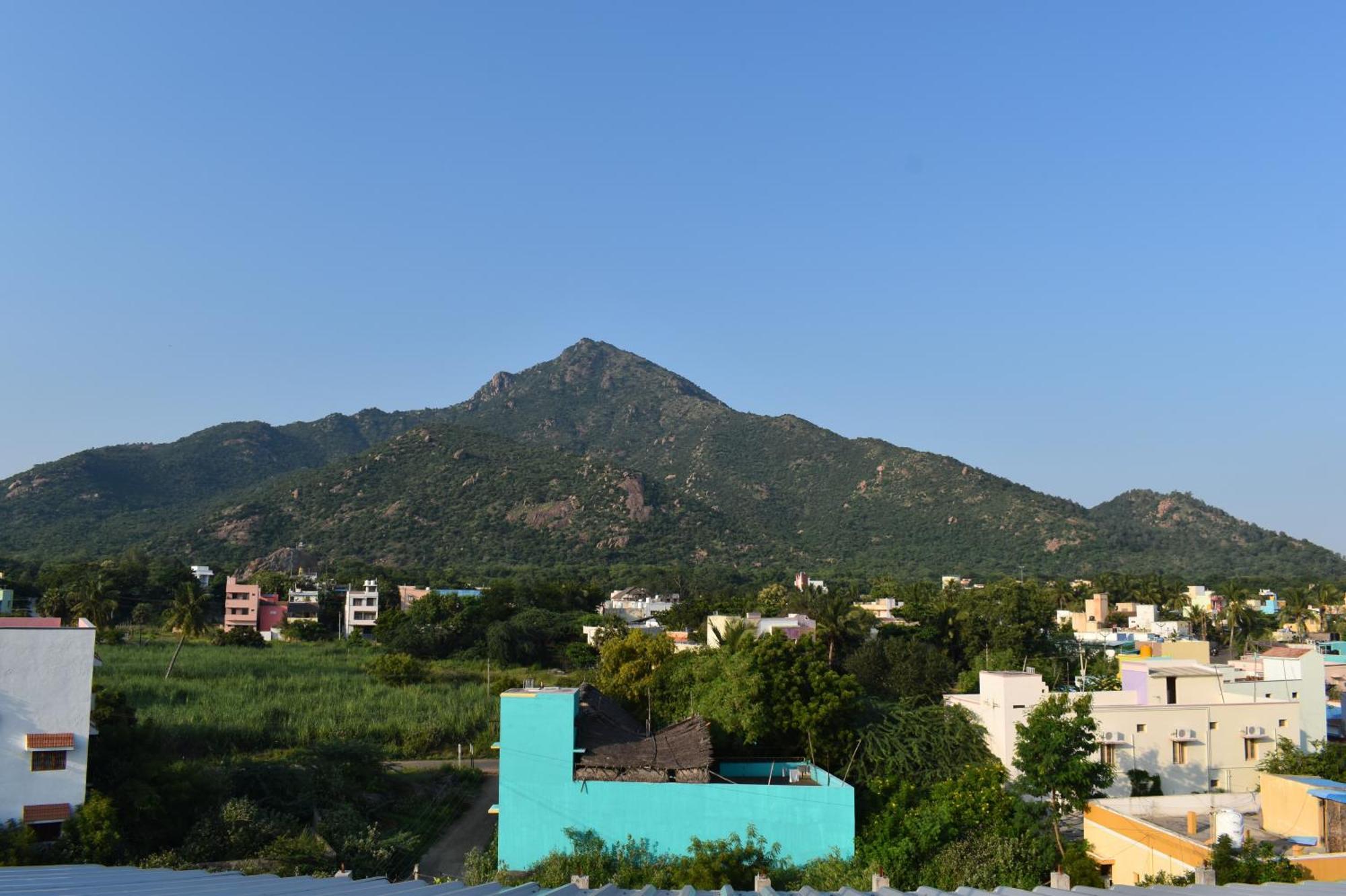 Rainbow Guest House Tiruvannāmalai 外观 照片