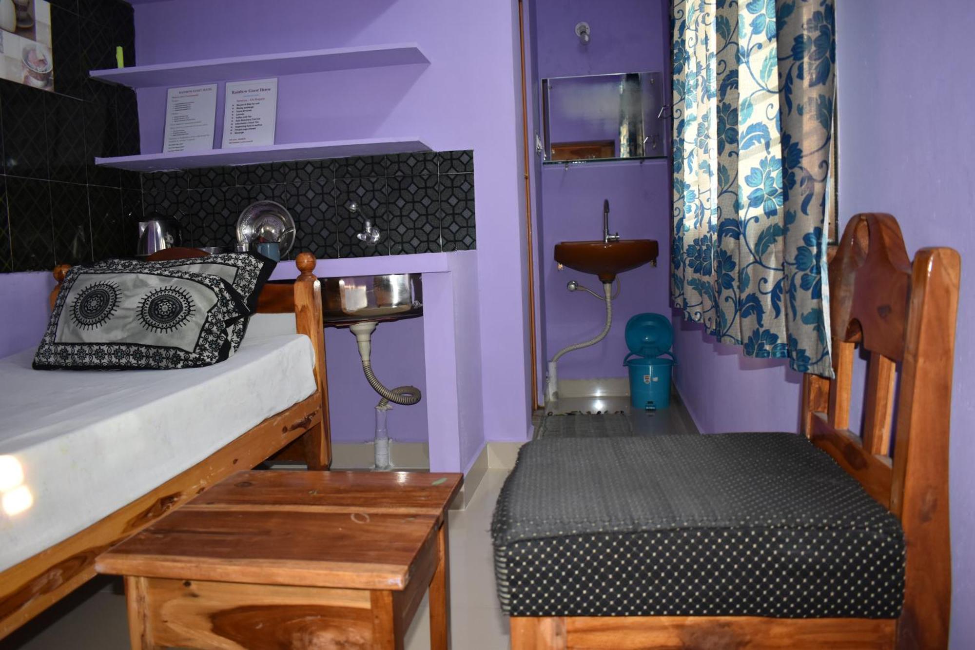Rainbow Guest House Tiruvannāmalai 外观 照片