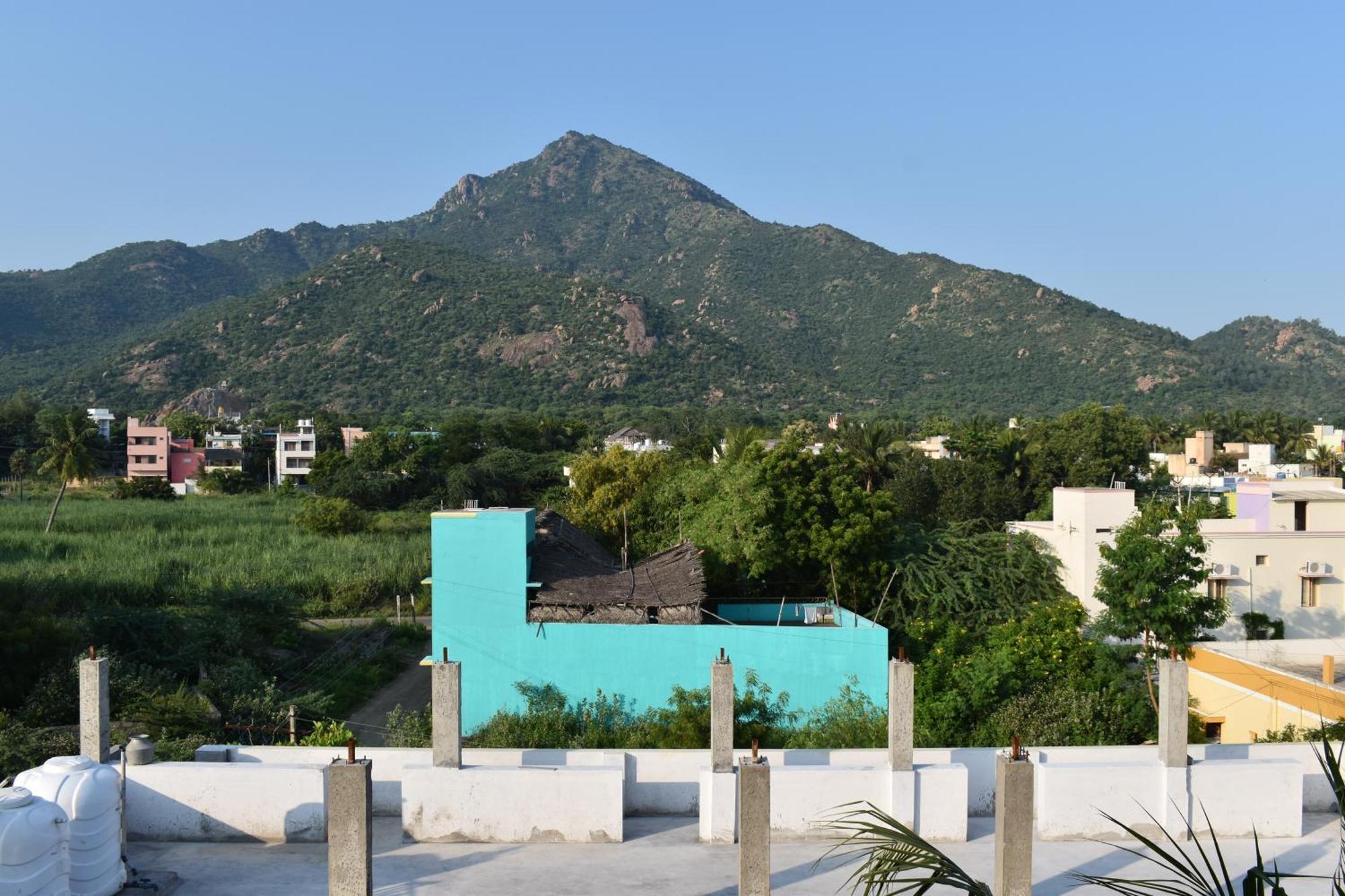 Rainbow Guest House Tiruvannāmalai 外观 照片